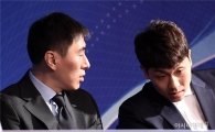 [포토]김태술과 이야기하는 이상민 감독