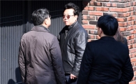 [포토]삼성동 자택 방문한 박지만
