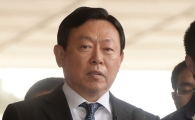 [포토]질문에 답하는 신동빈 회장