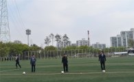 [포토]김성환 노원구청장, 노원구상공회장기 축구대회 참석