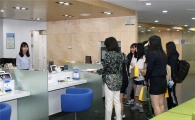 KB證, ‘1사1교 금융교육’ 실시…영업점 현장체험 