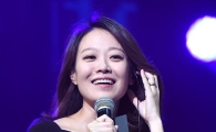 문지애 "임신 20주, 산책하며 태교 중…'슈퍼맨' 승재같은 아들 낳고파"