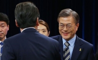 문재인 "현 대통령제, 헌법만 지키면 제왕적 대통령이 나오지 않는다"