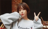 ‘애타는 로맨스’ 송지은, 귀여운 표정 달인?…입 쭉 내밀고 V자  