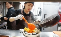 주부에서 자영업자로…경력단절 여성 창업에 필요한 두 가지 '자신감+적성' 