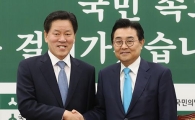 [포토]인사 나누는 전병헌·주승용