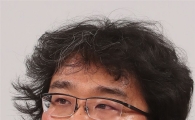 [화제의 사진]'설국열차' 봉준호의 귀환… 칸 진출 '옥자'에 대해 하는 말이