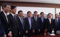 [포토]정세균 의장 찾아간 민주당 신임 원내대표단