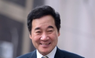 [포토]미소 짓는 이낙연 국무총리 후보자