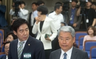 [포토]당무위원회 참석하는 김동철 대표대행