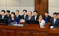 [법정에 선 박근혜]朴-崔 '삼성 뇌물수수' 재판 병합…검찰·특검 공조