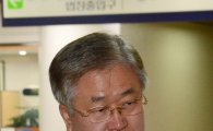 경력 질문에도 증언거부한 삼성 박상진 …특검 "선례 없는일" 비판