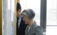 [포토]출근하는 강경화 외교부 장관 후보자