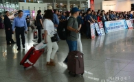 [포토]인천공항 비정규직 노동자들의 외침 