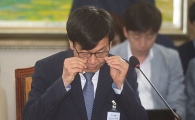 "자료 내놔라" vs "가족 청문회냐"…김상조 인사청문회 초반 난타전