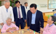 윤장현 광주시장, 시립제1요양병원·시립정신병원 방문