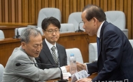 [포토]사형판결 내린 버스기사에 사죄하는 김이수