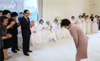 김정숙 여사, 국가유공자 유가족 초청…"진심으로 존경"