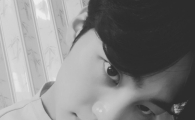 김민재의 흑백 셀카에 네티즌 "얼굴이 '최고의 한방'이네"