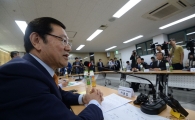 [포토]발언하는 이용섭 일자리위 부위원장