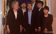 [포토]취임식 참석하는 강경화 장관