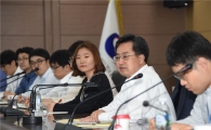 김동연, 간부들과 '난상토론'…무슨 얘기 했나?