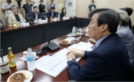 도종환 장관 "건강한 출판 생태계 지원…5년간 100억 펀드 조성"