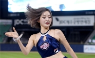 [포토]서현숙 치어리더, '두산의 떠오르는 신예'
