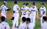 [포토]두산, 'SK 꺾고 4연패 탈출'
