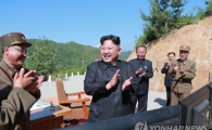 美 DNI 국장, "김정은, 특이하지만 미친건 아냐"…'北, 핵무기에 집요하게 집착'