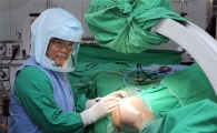 “전남대병원의 고관절 수술법 배우게 돼 기뻐요”