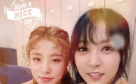 ‘인기가요’ 마마무, ‘본방사수’? 휘인-문별 화사한 미모