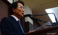 [포토]이장한 종근당 회장, 5분 분량의 사과문