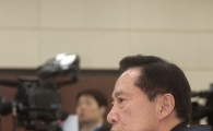 [포토]답변하는 송영무 장관