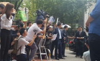 [MBC·KBS총파업]김장겸 사장 고용부 출석…'혐의 부인'