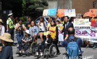 [포토]1300차 일본군 위안부 문제 해결 위한 정기수요시위