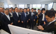 [포토]금융권 채용박람회장 찾은 이용섭-최종구-최흥식