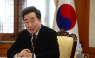 [2017국감]李총리 "정부, 국정감사에 성실하게 임하겠다"