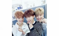 정세운, MXM 김동현-임영민 사이에 둘러싸여 '찰칵'