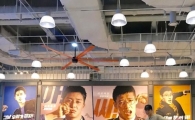 '청년경찰' 박서준 "나도 포토월" 편안한 차림에도 빛나는 비주얼