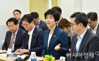 [포토]모두발언하는 김영주 고용노동부 장관