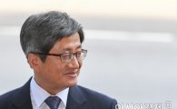 [포토]환하게 웃는 김명수 대법원장 후보자