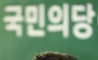 안철수 "文·與, 급할때만 읍소말고 행동으로 협치 실현하라"