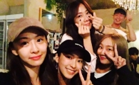 '언니는 살아있다' 다솜, 씨스타 멤버들과 변함없는 우정 과시..."우리 모였떠요"