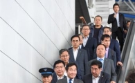 [포토]추석 연휴 앞두고 서울역 방문한 이낙연 국무총리