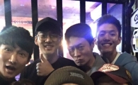 '범죄도시' 윤계상, 화기애애함 가득 셀카 공개..."우리 배우들 최고다"