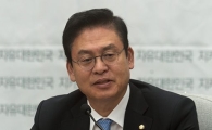 [포토]발언하는 정우택 원내대표