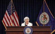 FOMC 회의록 행간 읽기, 결론은 '12월'