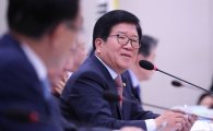 [2017국감]부실한 탈북민 대책…정착 지원 겉돌고, 신상 정보도 샌다