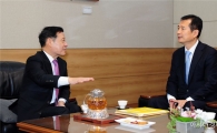 윤장현 광주광역시장, 이건리 국방부 5·18 특별조사위원장 면담